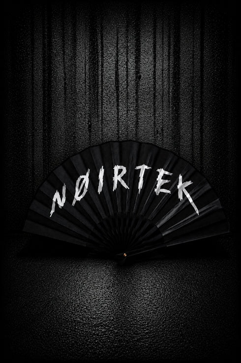 Vějíř NØIRTEK – PROBANDO PROBANDO