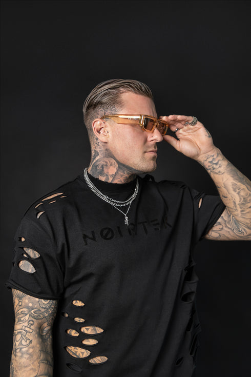 DESTROYED NØIRTEK TEE (UNISEX)